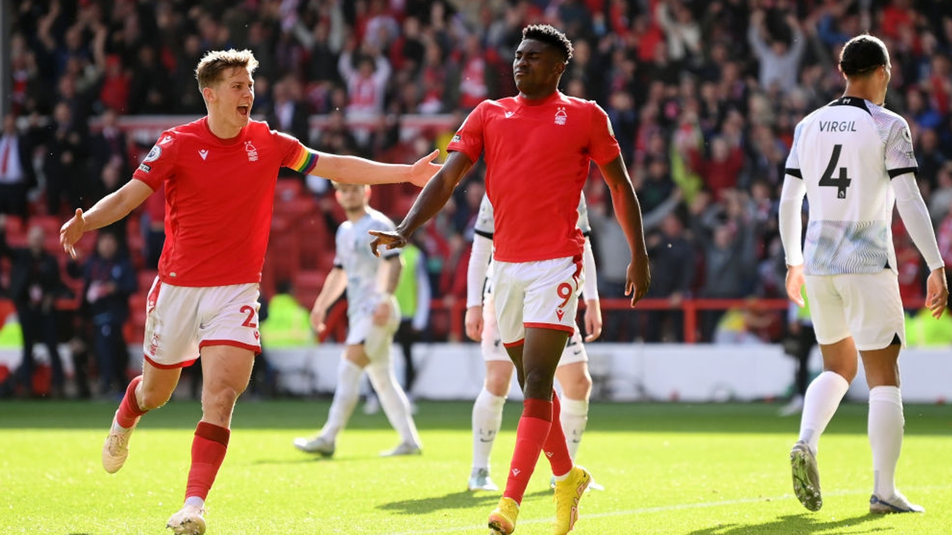 一份榮譽更 一份榮譽更